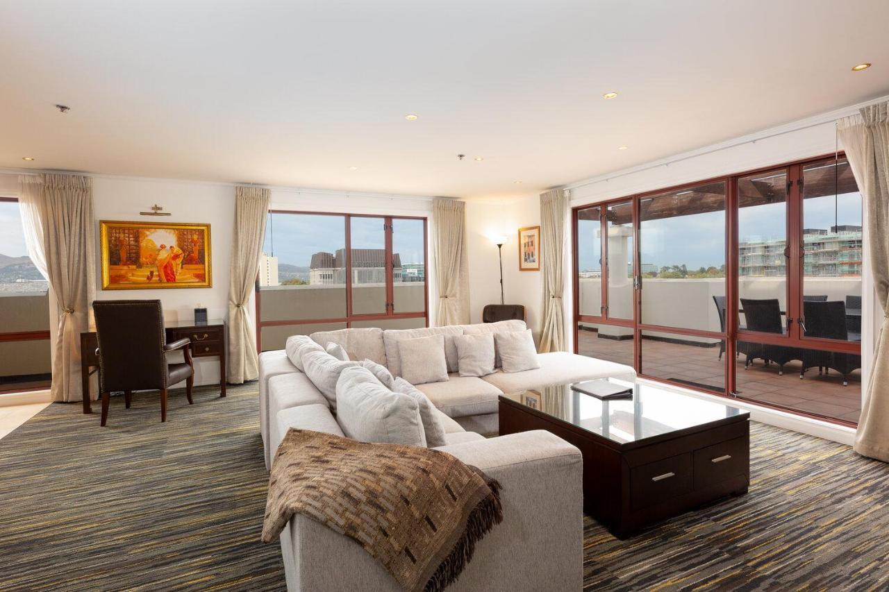 Fino Hotel&Suites Christchurch Esterno foto