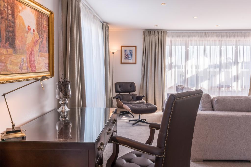 Fino Hotel&Suites Christchurch Esterno foto