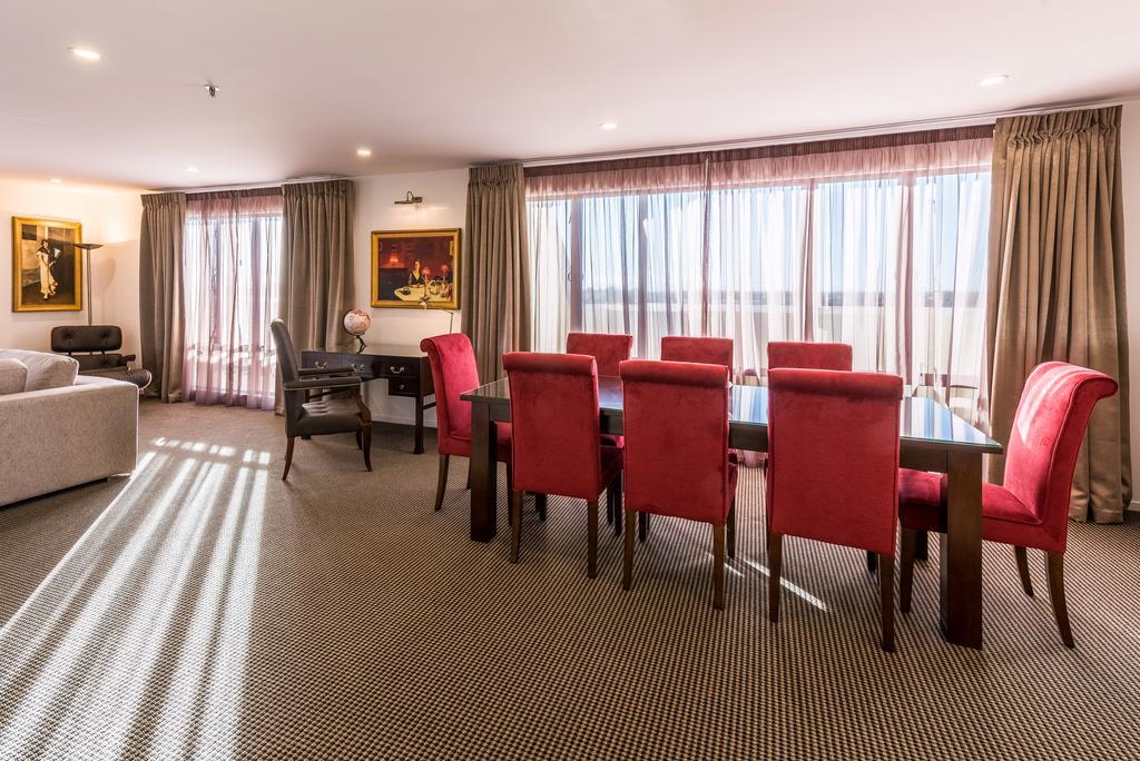 Fino Hotel&Suites Christchurch Esterno foto