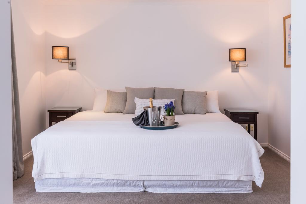 Fino Hotel&Suites Christchurch Esterno foto