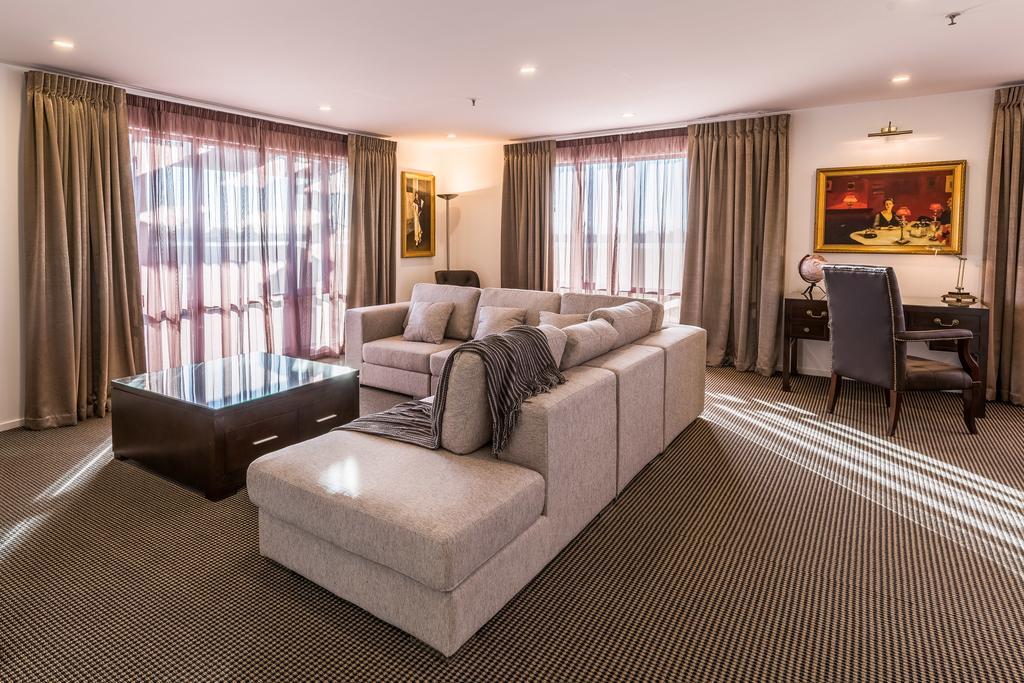 Fino Hotel&Suites Christchurch Esterno foto