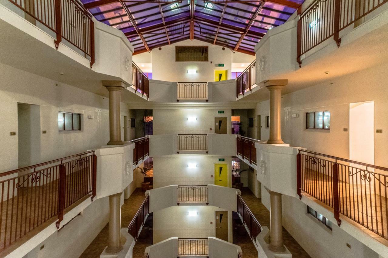 Fino Hotel&Suites Christchurch Esterno foto